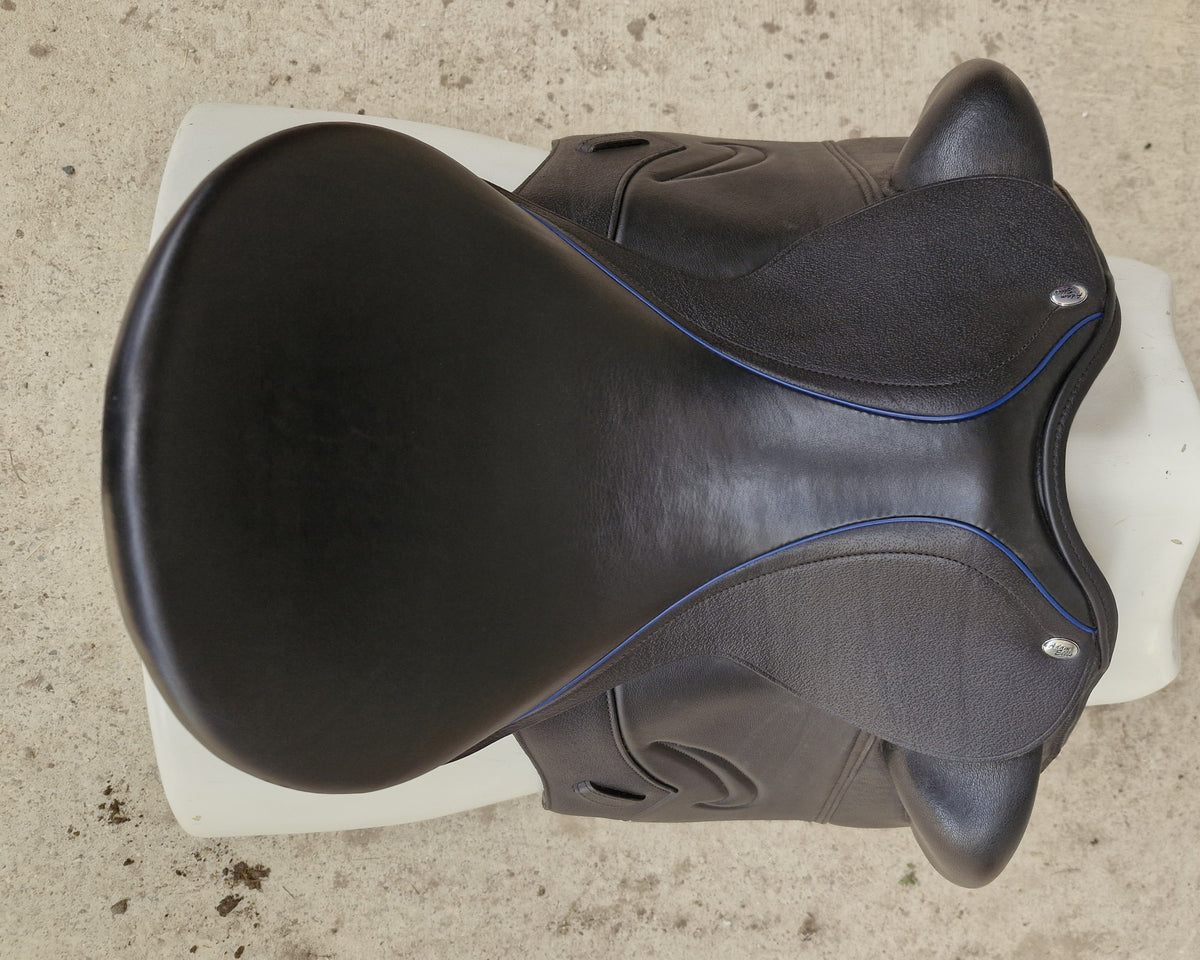 Adam Ellis Paisley dressage saddle, 17.5"