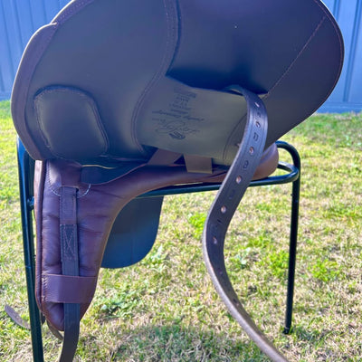 Loxley Mono Dressage saddle 17.5