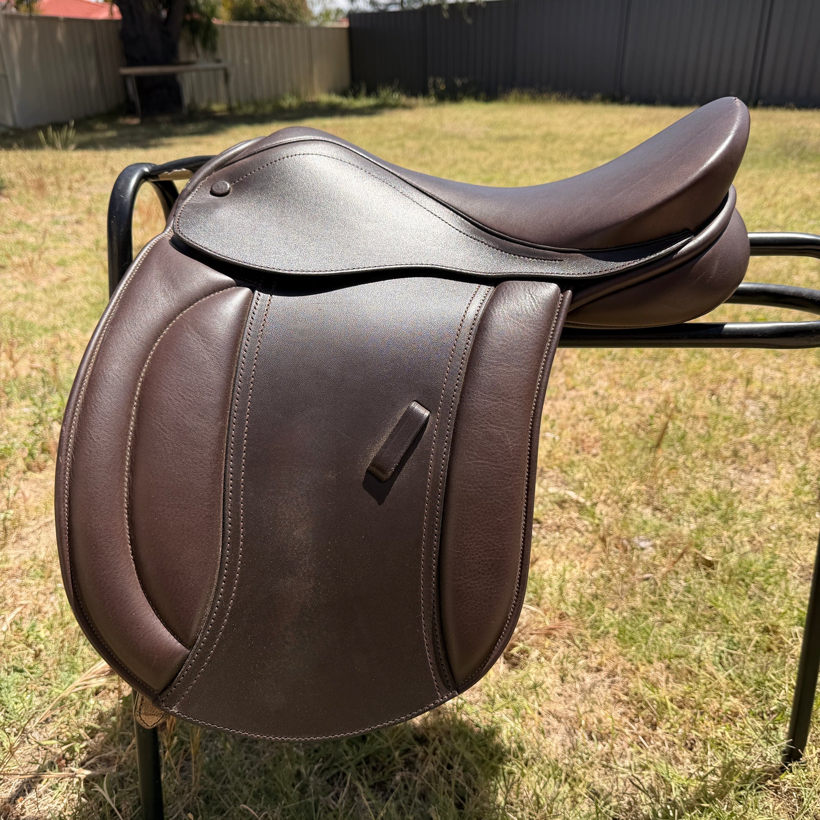 Adam Ellis Show Saddle 16" for sale secondhand used