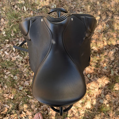 Loxley Dressage 17.5" Black